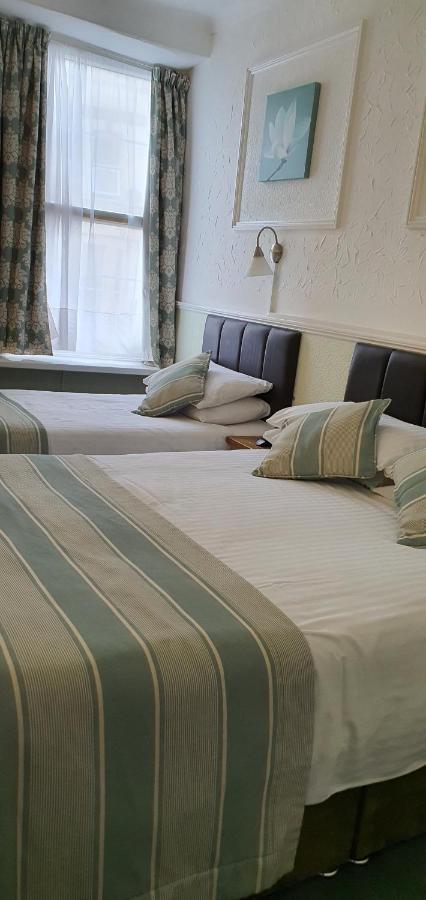 Corbiere Guest House 웨스턴슈퍼매어 외부 사진